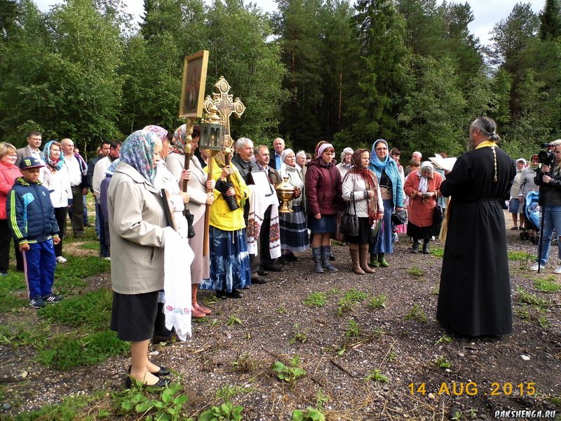 http://pakshenga.ru/photo/category/32-hram-sv-matroni-moskovskoy?tab=0